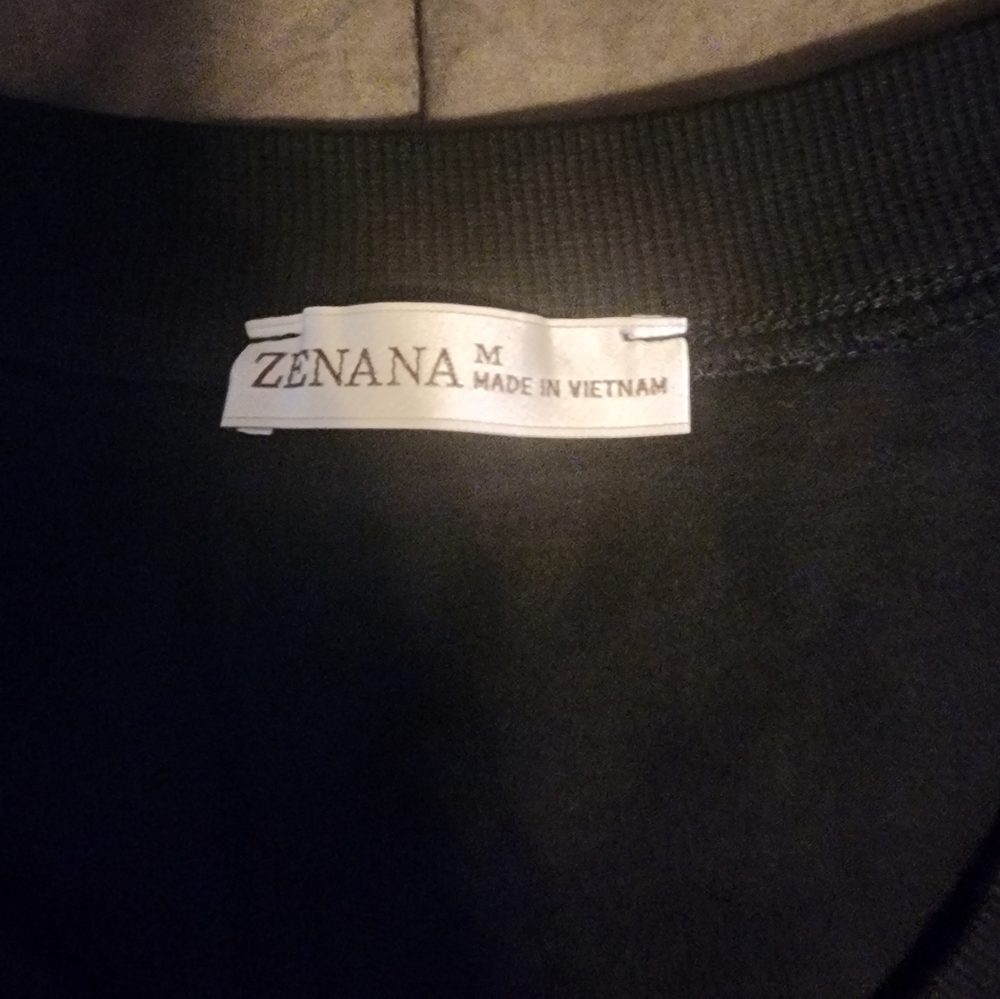 Zenana Black Oversized V Neck With Matching Biker‎ Shorts Medium NWOT - Picture 4 of 5